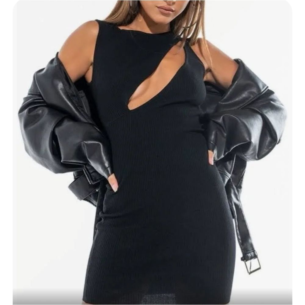 Akira Can't Let Me Go Cut-Out Mini Dress- Black